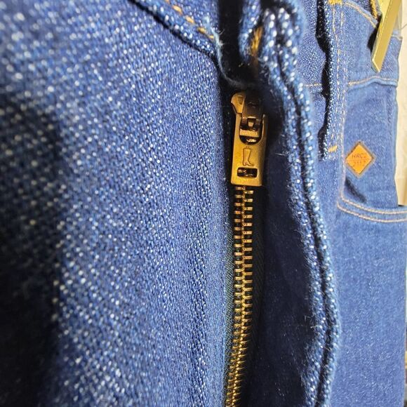 Wrangler Flame Resistant Relaxed Denim Jeans - Picture 7 of 12
